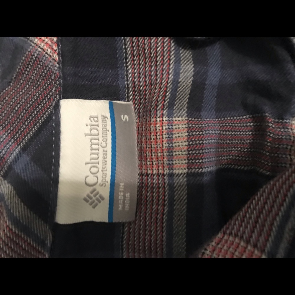 Size small Columbia plaid/ flannel